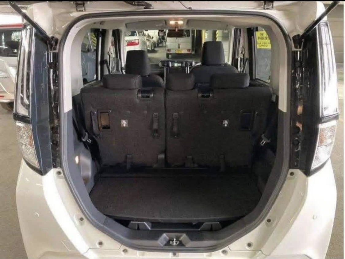 Toyota Roomy 2024 - අලුත් වෑන් රථය sale in Sri Lanka - patpat.lk