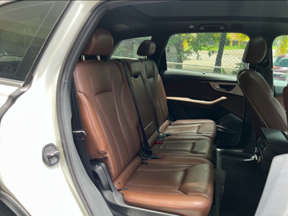 Audi Q7 2017 - Reconditioned SUV sale in Sri Lanka - patpat.lk