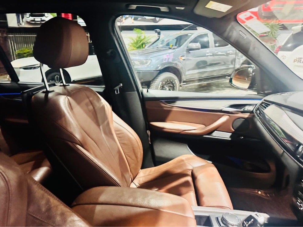 BMW X5 2015 - பயன்படுத்தப்பட்டது SUV sale in Sri Lanka - patpat.lk