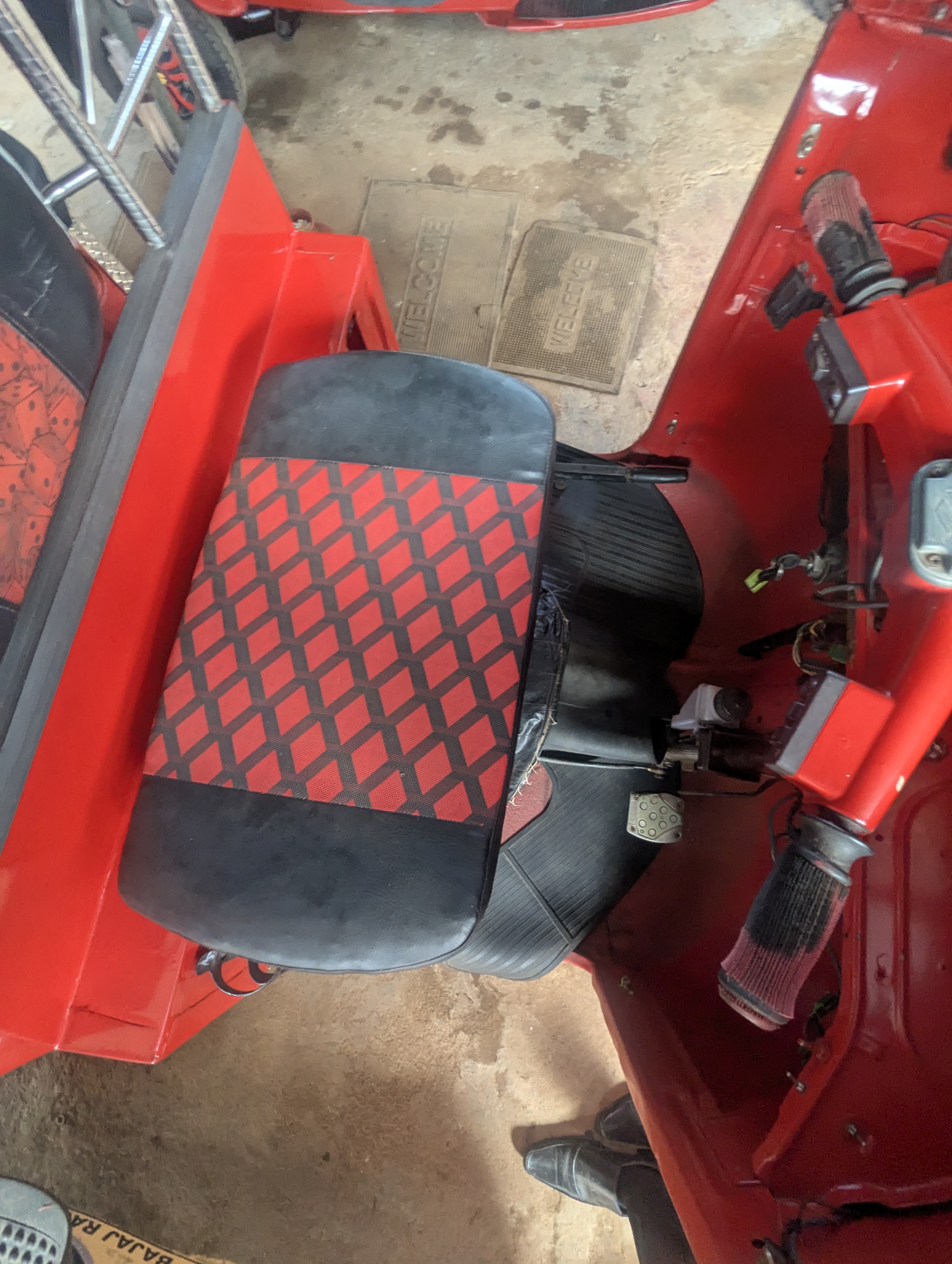 Bajaj Three Wheel 2015 - Used Three wheeler sale in Sri Lanka - patpat.lk
