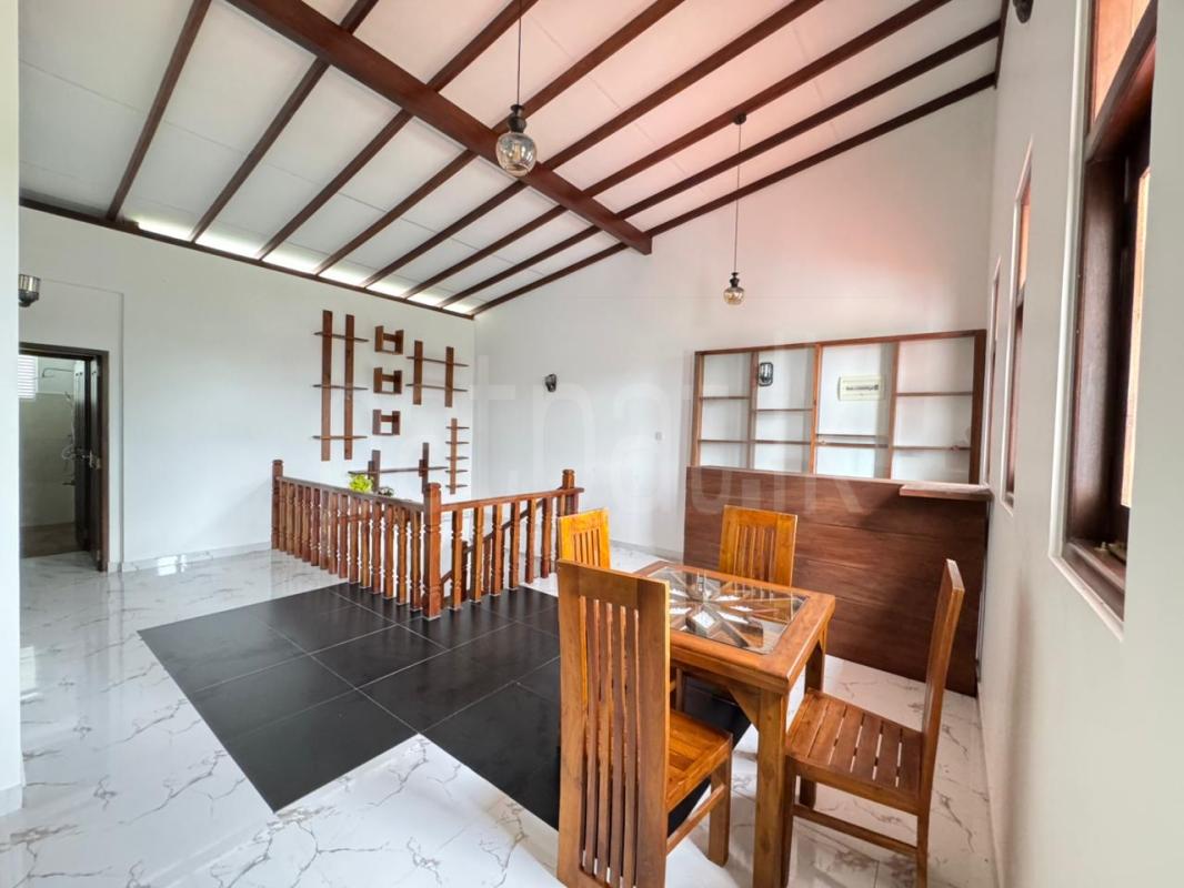 Advertisement image 11