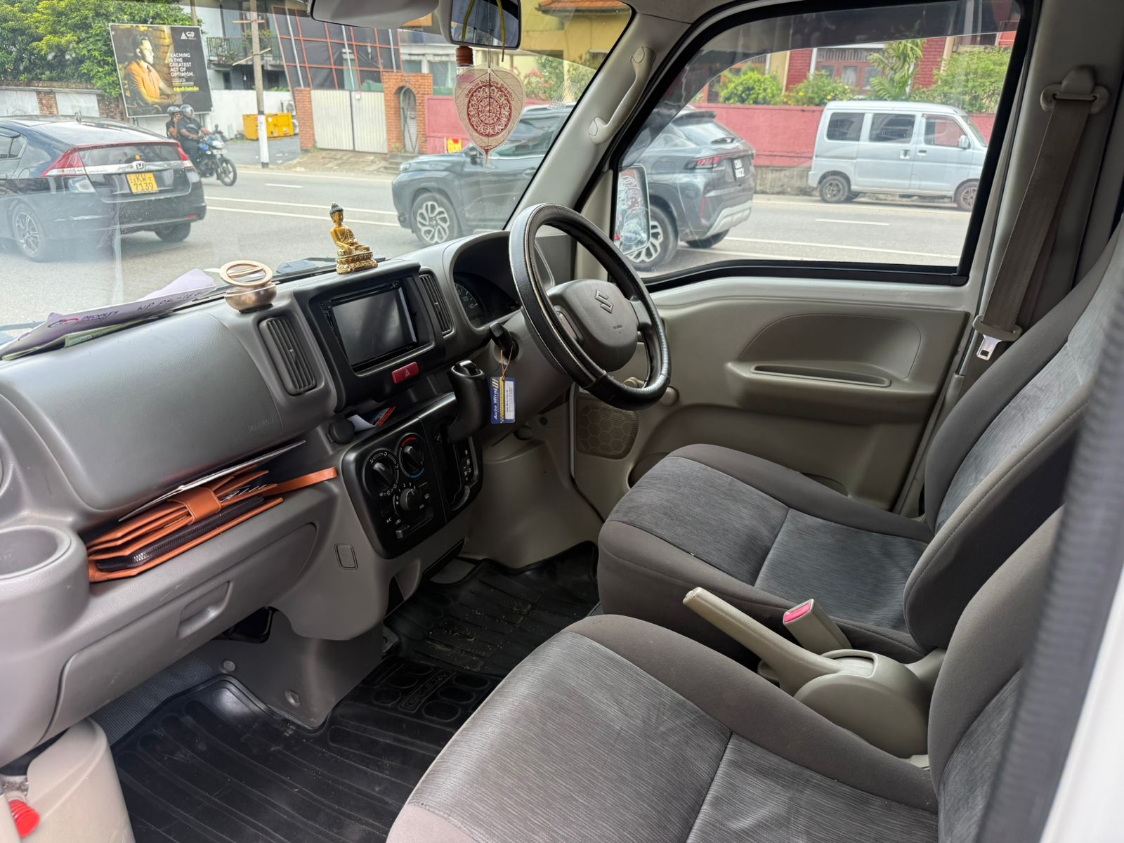Suzuki Every 2015 - பயன்படுத்தப்பட்டது வேன் sale in Sri Lanka - patpat.lk