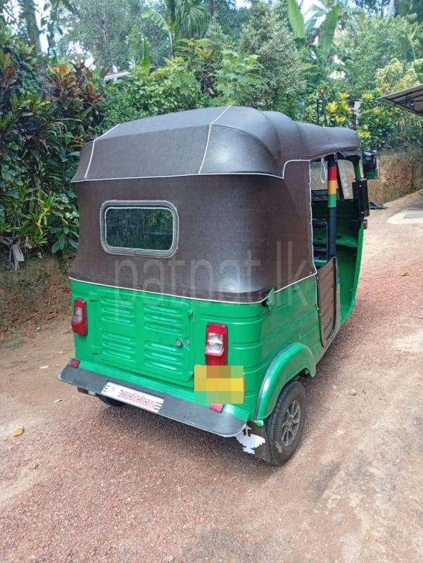 Bajaj Three Wheel 2005 - භාවිතා කරන ලද ත්‍රිරෝද රථය sale in Sri Lanka - patpat.lk