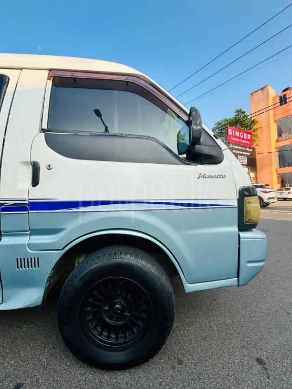 Advertisement image 3