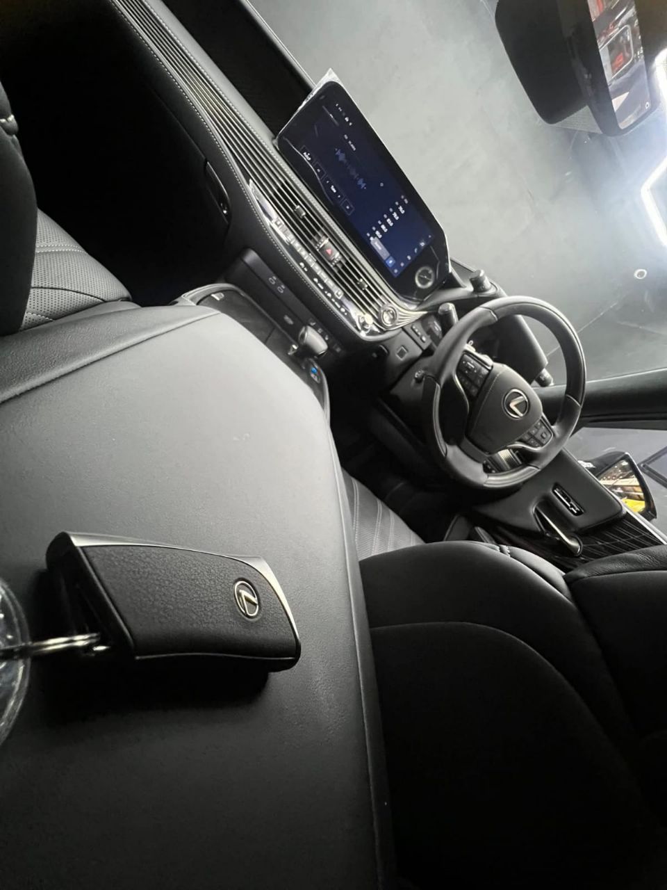 Lexus LS400 2025 - சான்றளிக்கப்பட்டது கார் sale in Sri Lanka - patpat.lk