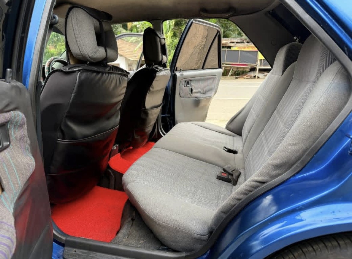 Mazda Familia 1991 - பயன்படுத்தப்பட்டது கார் sale in Sri Lanka - patpat.lk