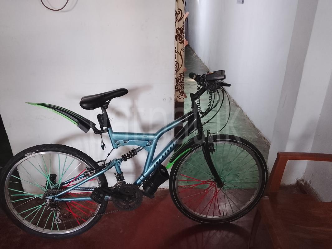 Tomahawk bicycle 26'