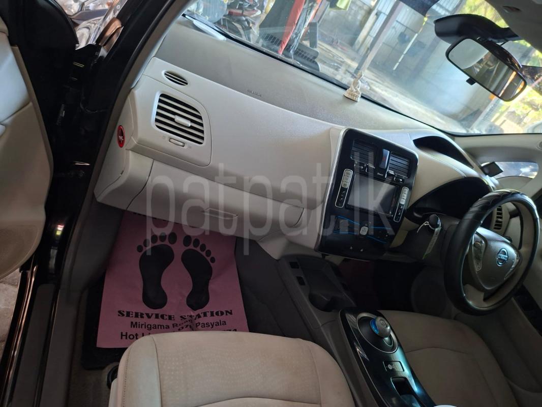Nissan Leaf 2013 - භාවිතා කරන ලද කාර් sale in Sri Lanka - patpat.lk
