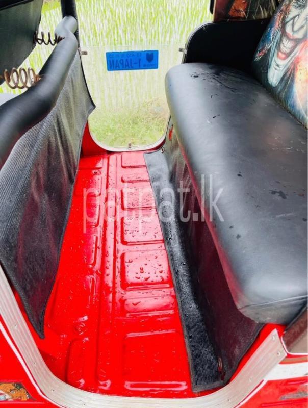 Advertisement image 6