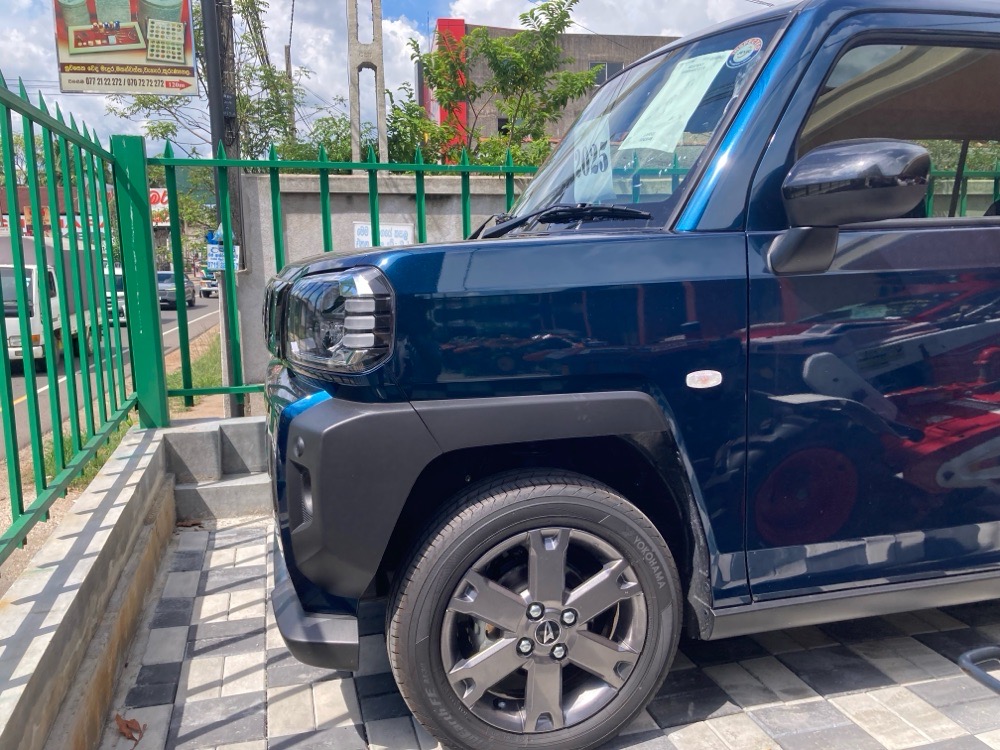 Daihatsu Taft 2025 - சான்றளிக்கப்பட்டது கார் sale in Sri Lanka - patpat.lk