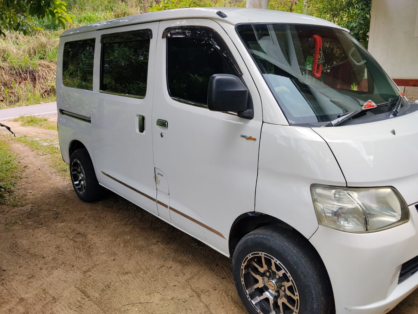 Toyota TownAce 2008 - பயன்படுத்தப்பட்டது வேன் sale in Sri Lanka - patpat.lk