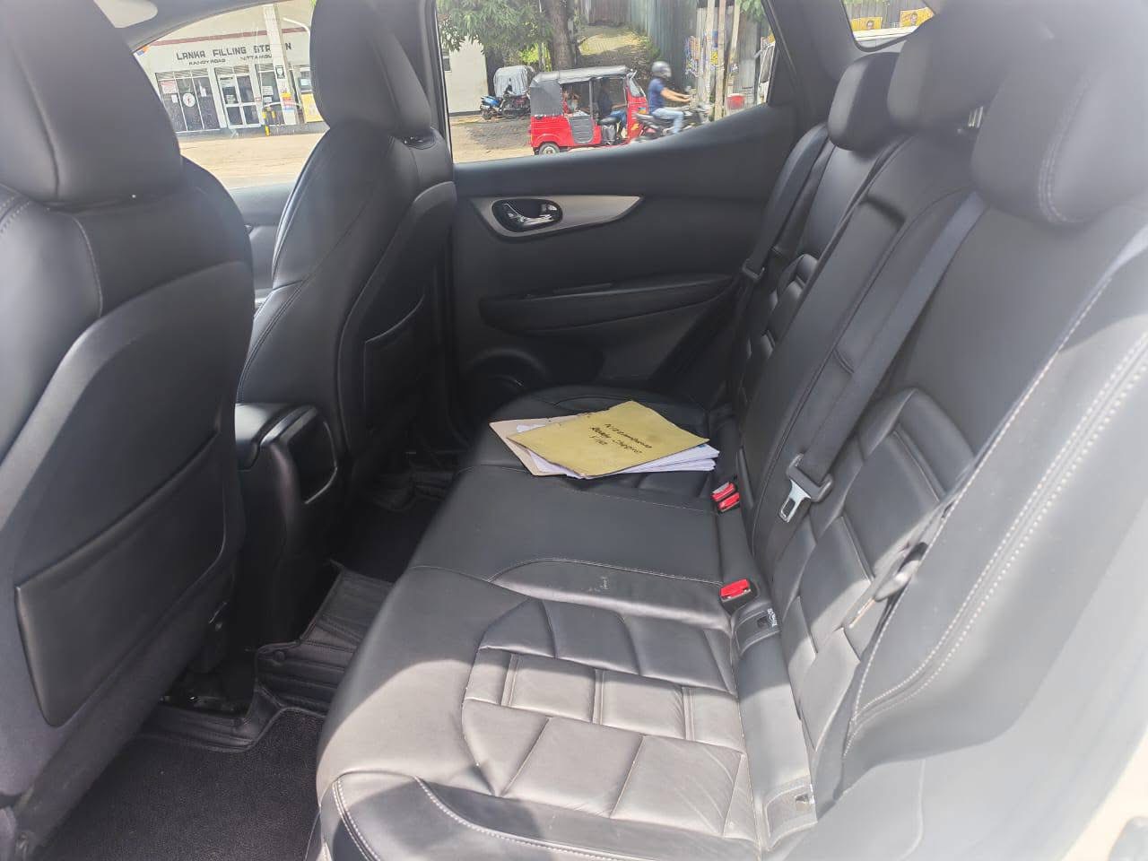 Nissan Qashqai 2018 - Reconditioned SUV sale in Sri Lanka - patpat.lk