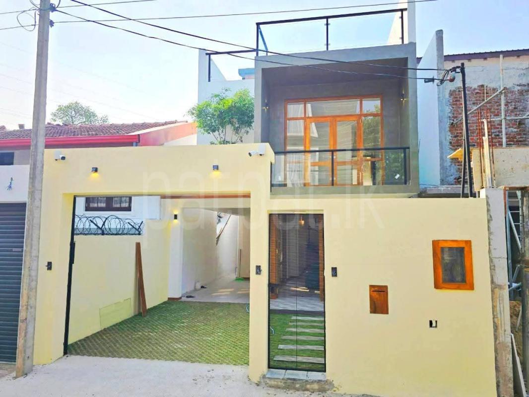 Advertisement image 5