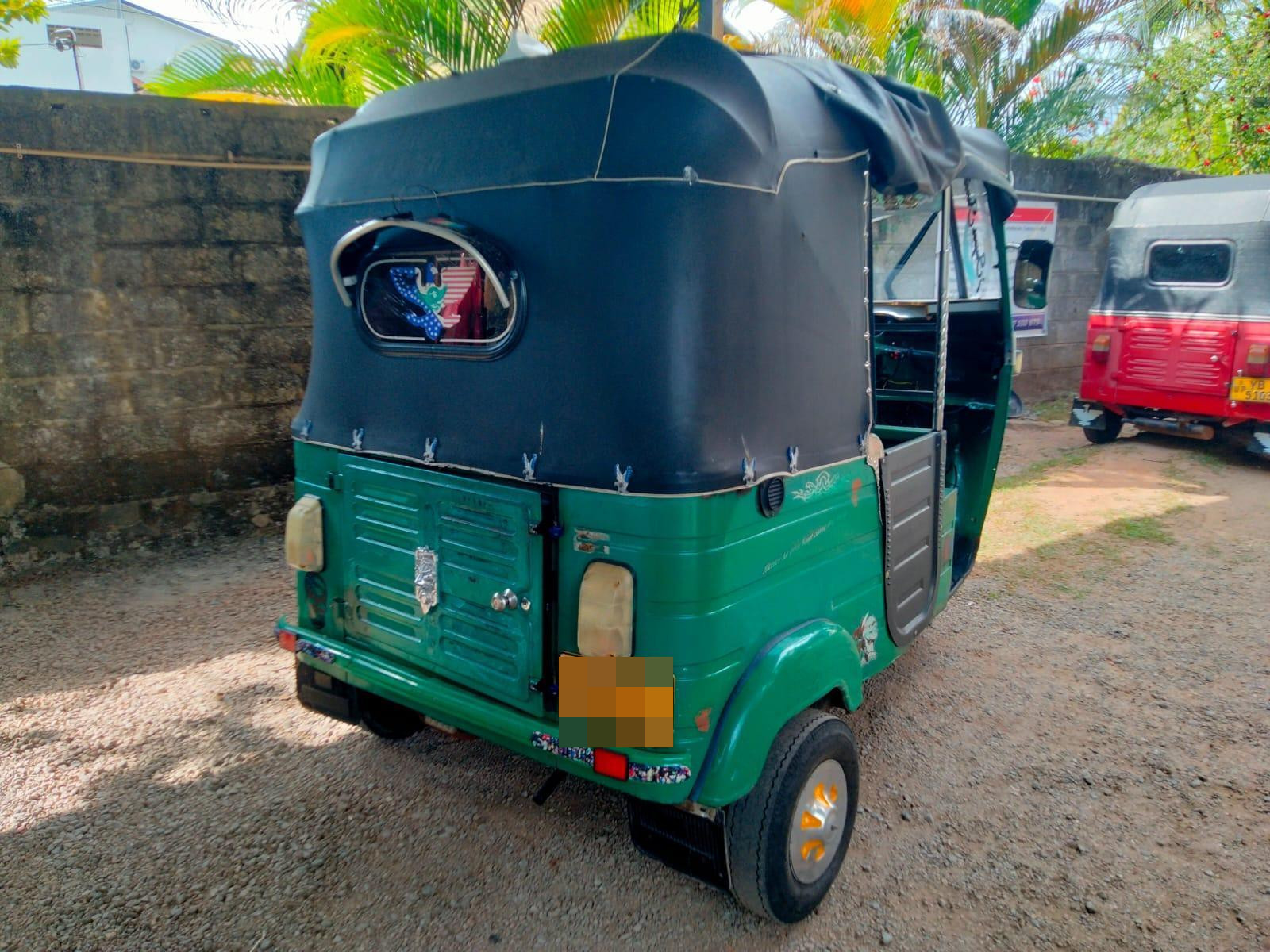 Bajaj Three Wheel 2005 - භාවිතා කරන ලද ත්‍රිරෝද රථය sale in Sri Lanka - patpat.lk