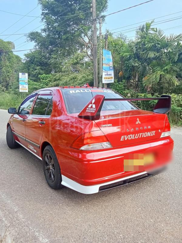 Advertisement image 1