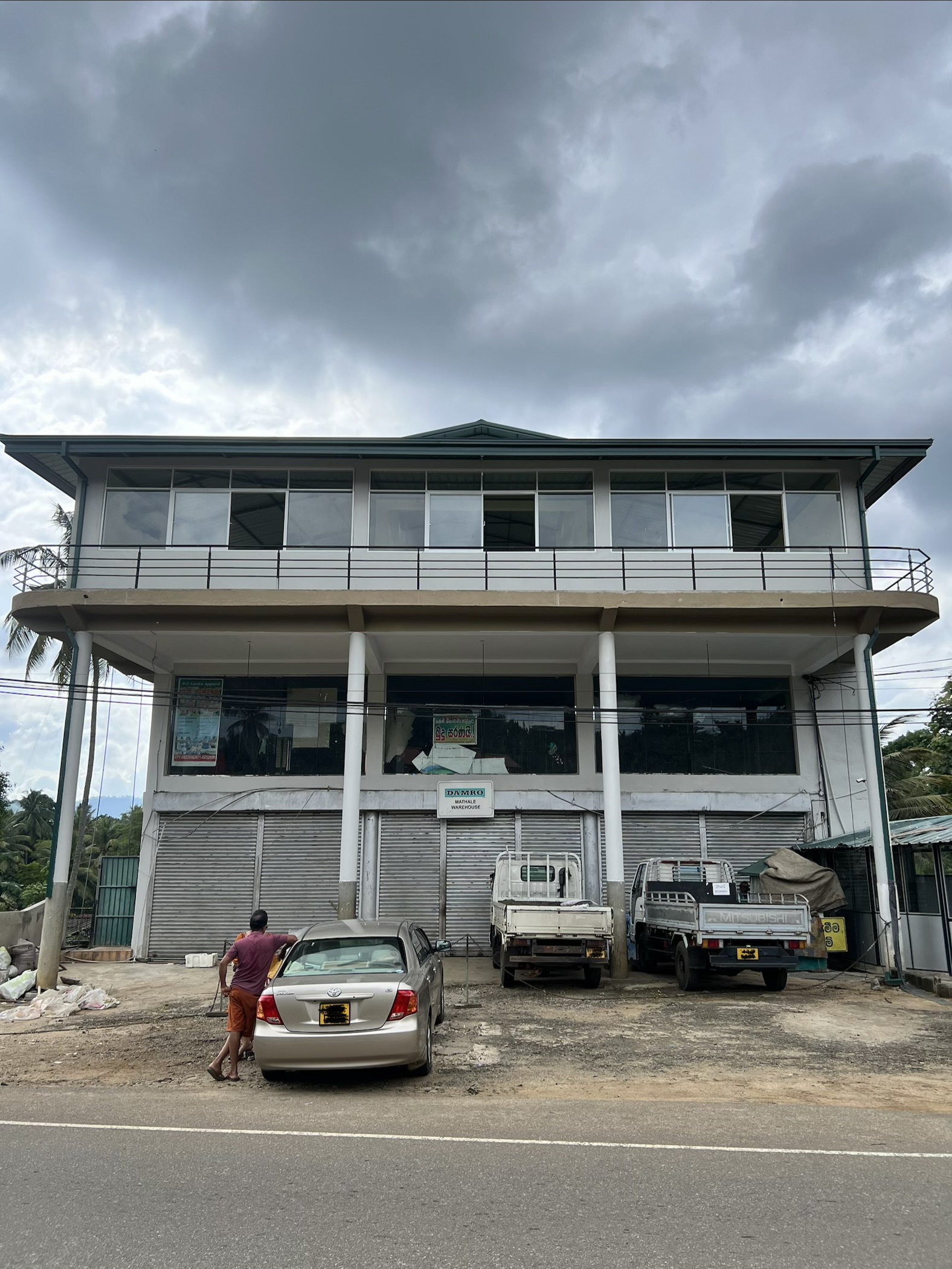 Building for Rent in Ukuwela