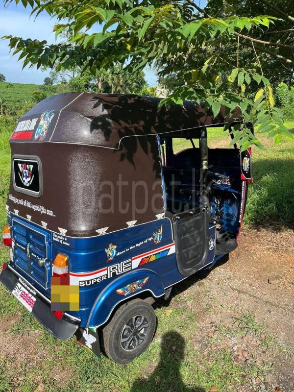 Advertisement image 4