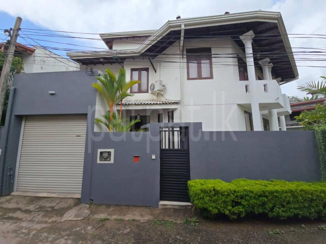 House for Sale in Pannipitiya