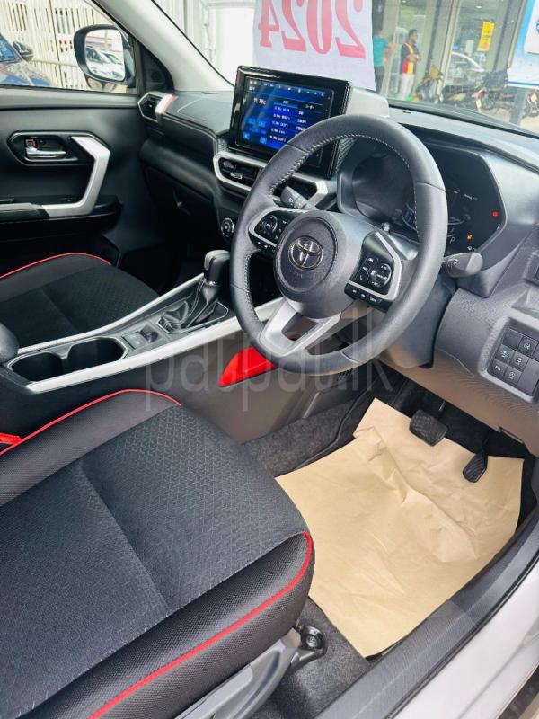 Advertisement image 4