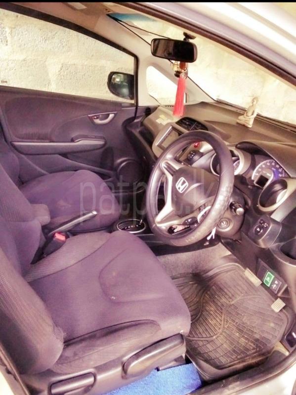 Honda Fit 2012 - பயன்படுத்தப்பட்டது கார் sale in Sri Lanka - patpat.lk