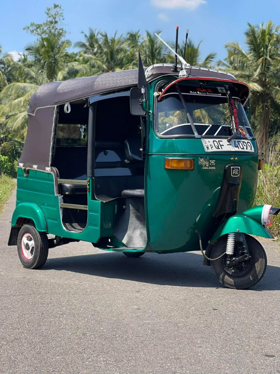 Bajaj Three Wheel 2006 - භාවිතා කරන ලද ත්‍රිරෝද රථය sale in Sri Lanka - patpat.lk