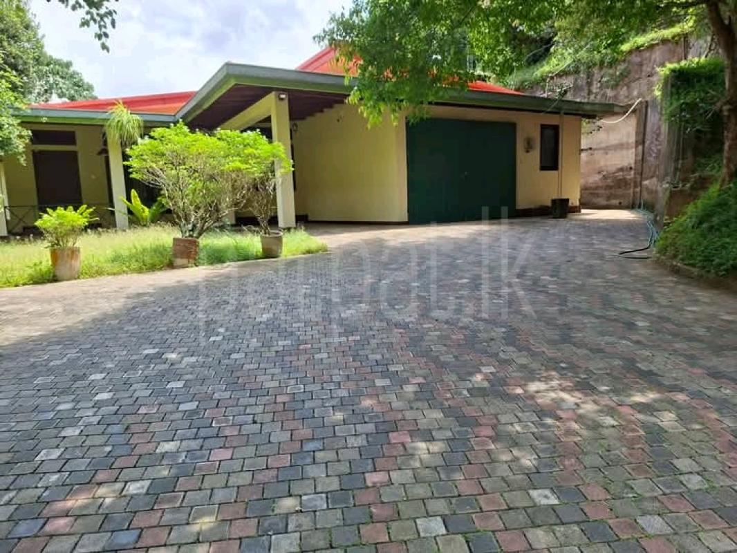 House for Sale in Kandy