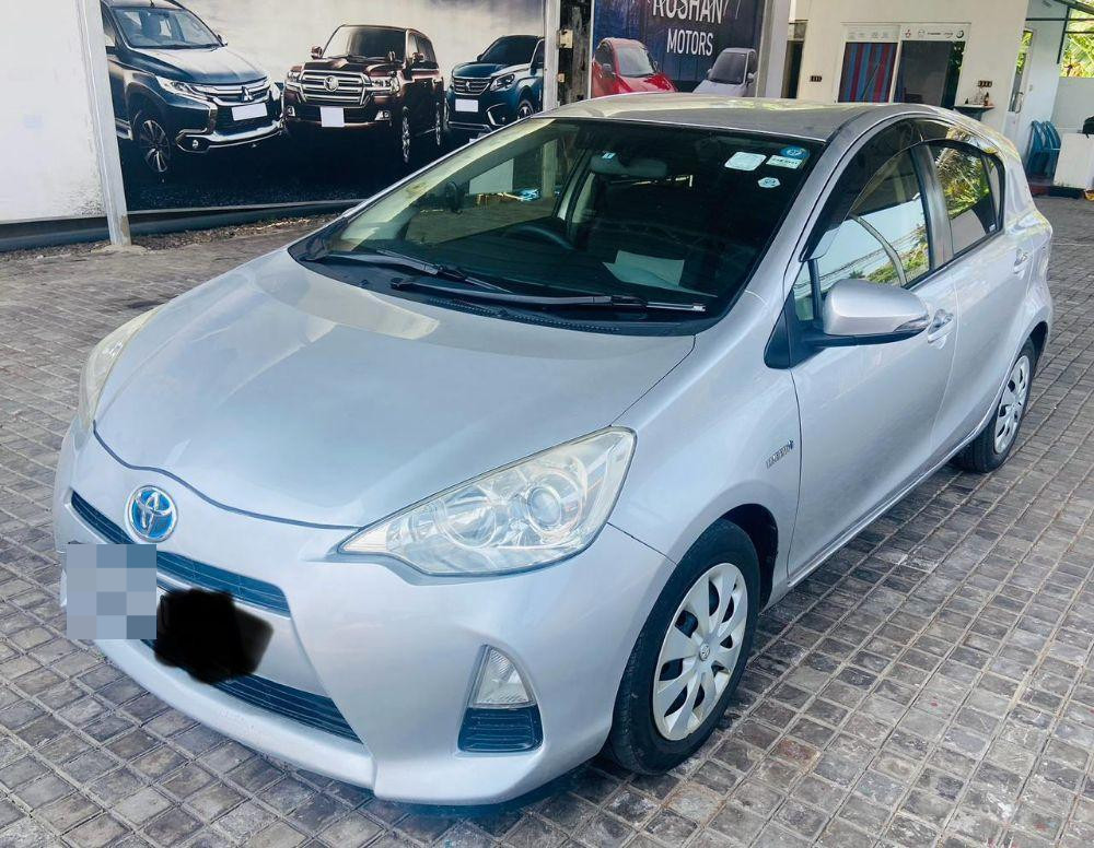 Toyota Aqua 2014 - භාවිතා කරන ලද කාර් sale in Sri Lanka - patpat.lk