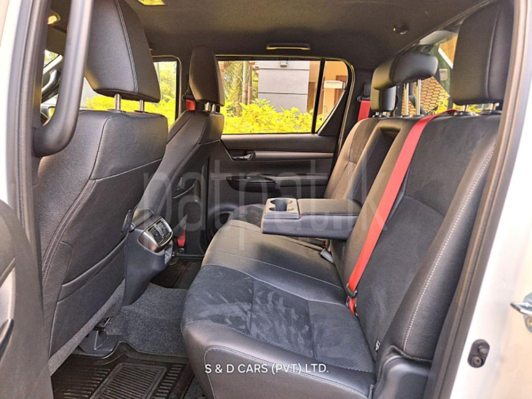 Advertisement image 6