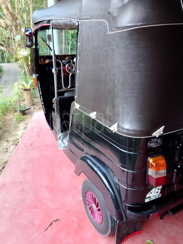 Bajaj Three Wheel 2012 - Used Three wheeler sale in Sri Lanka - patpat.lk