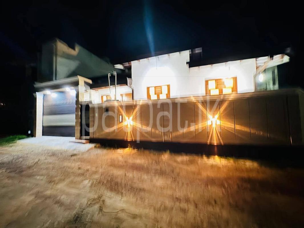 Advertisement image 5