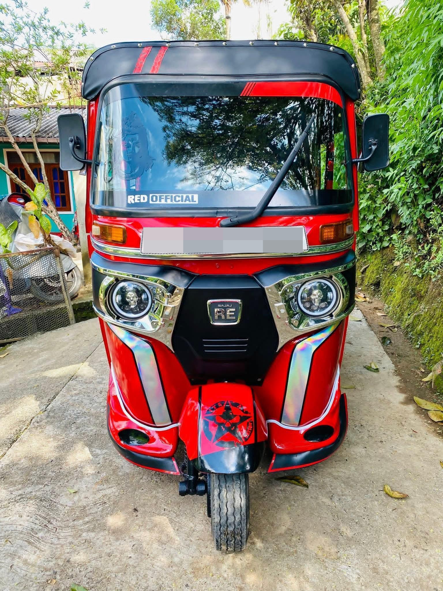 Bajaj Three Wheel 2015 - Used Three wheeler sale in Sri Lanka - patpat.lk