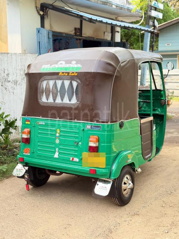 Bajaj Three Wheel 2006 - பயன்படுத்தப்பட்டது முச்சக்கர வண்டி sale in Sri Lanka - patpat.lk