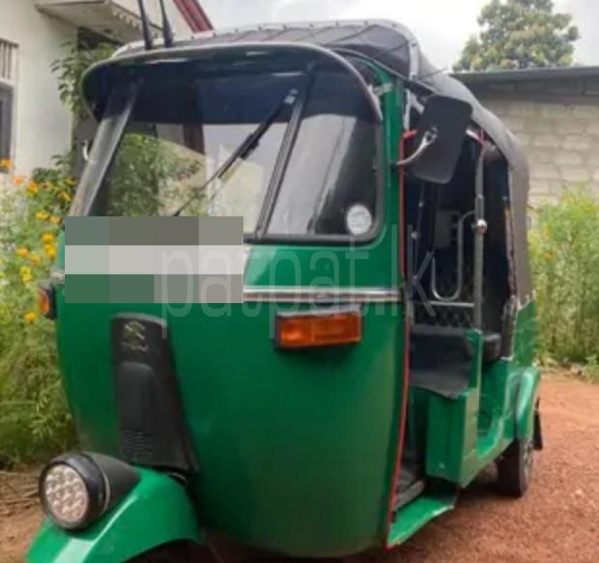 Bajaj 2 stroke 2004 - Used Three wheeler sale in Sri Lanka - patpat.lk