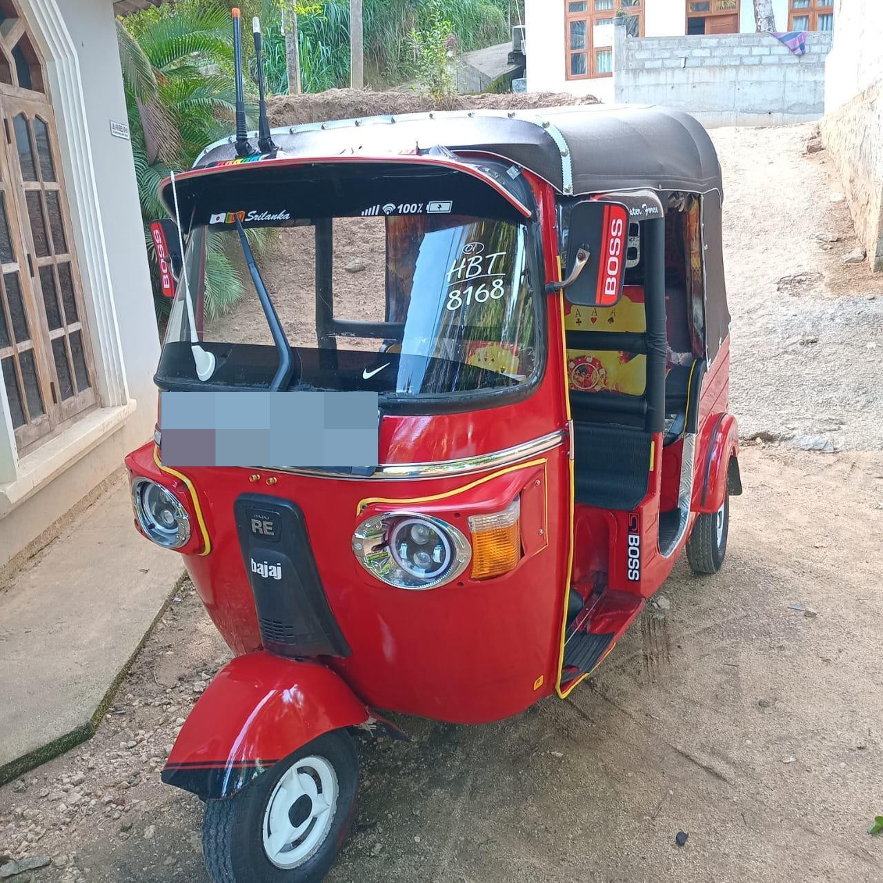 Bajaj Three Wheel 2011 - பயன்படுத்தப்பட்டது முச்சக்கர வண்டி sale in Sri Lanka - patpat.lk