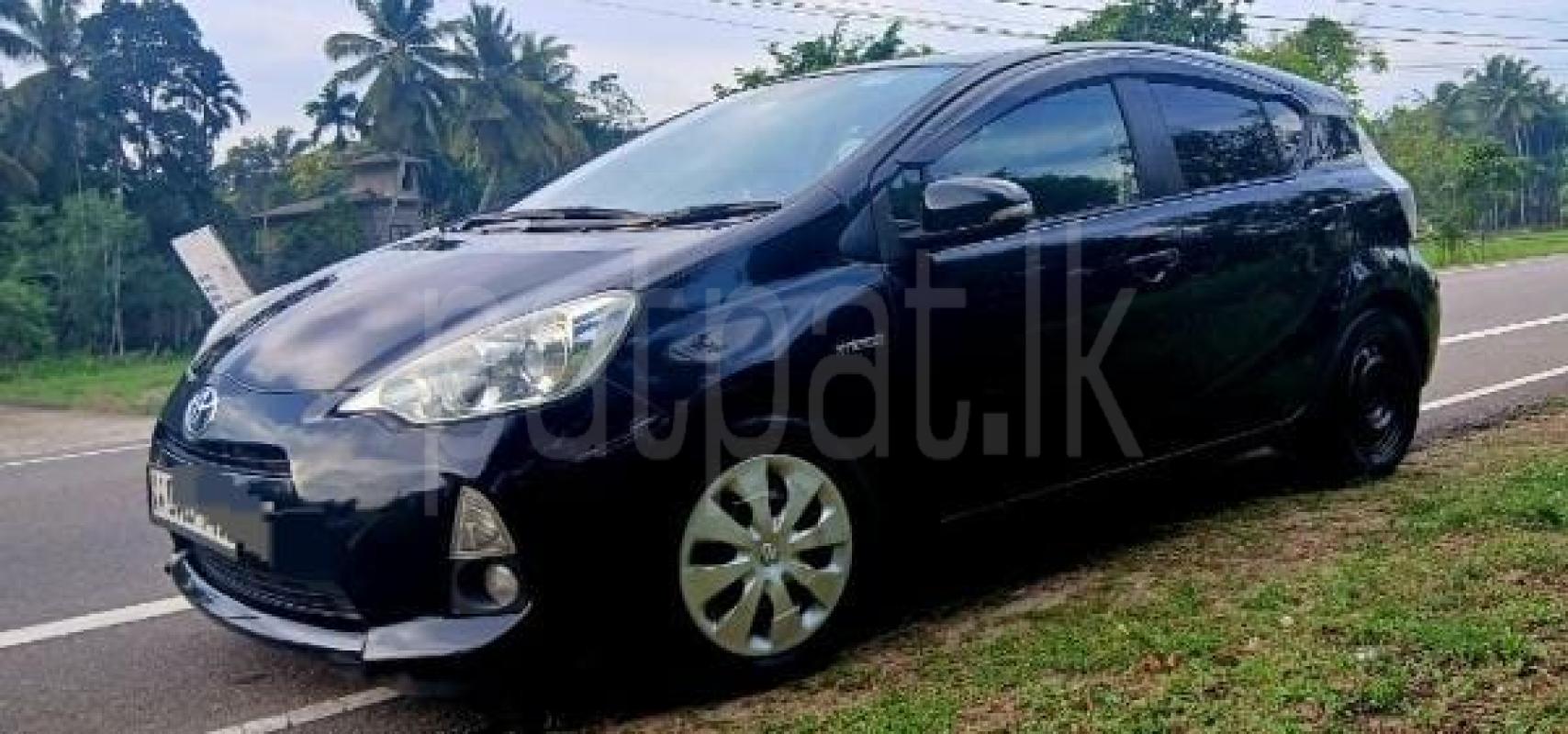 Toyota Aqua 2013 - Used Car sale in Sri Lanka - patpat.lk