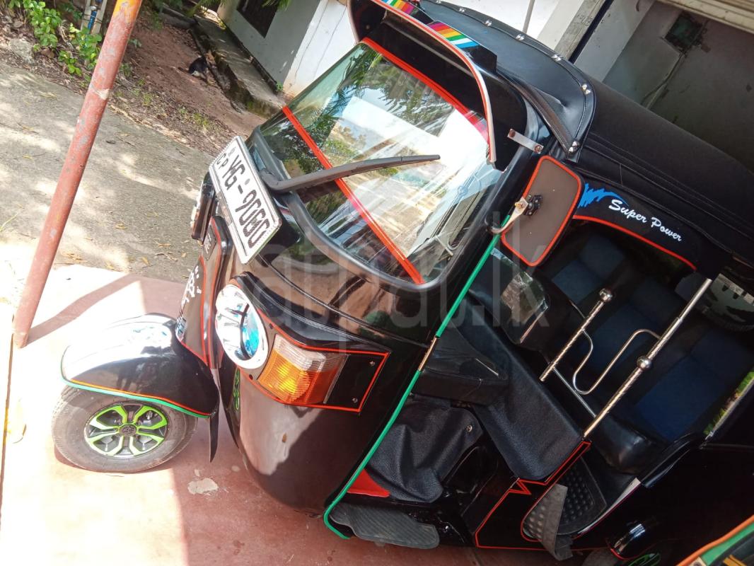 Bajaj Three Wheel 2011 - பயன்படுத்தப்பட்டது முச்சக்கர வண்டி sale in Sri Lanka - patpat.lk