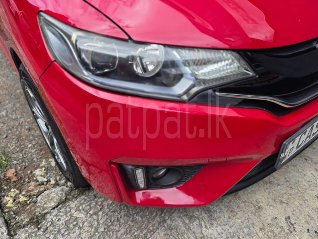 Advertisement image 6