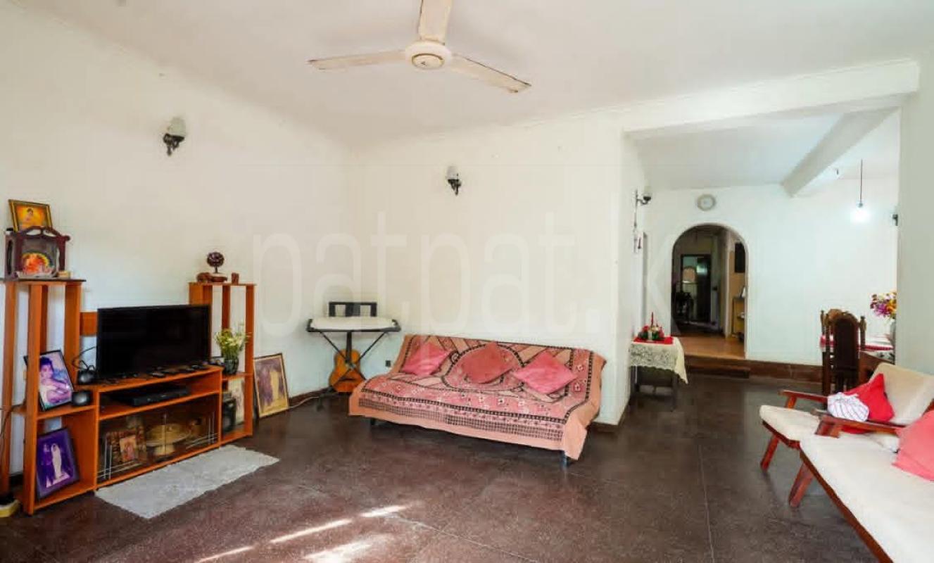 House for Sale in Boralesgamuwa