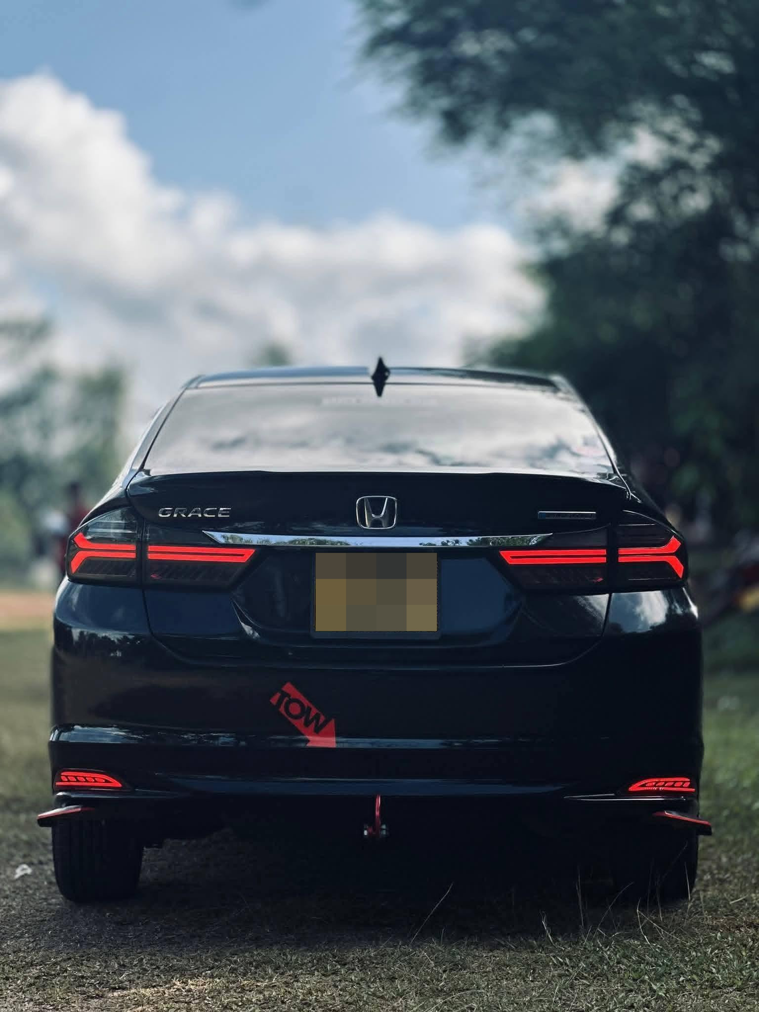 Honda Grace 2015 - Used Car sale in Sri Lanka - patpat.lk