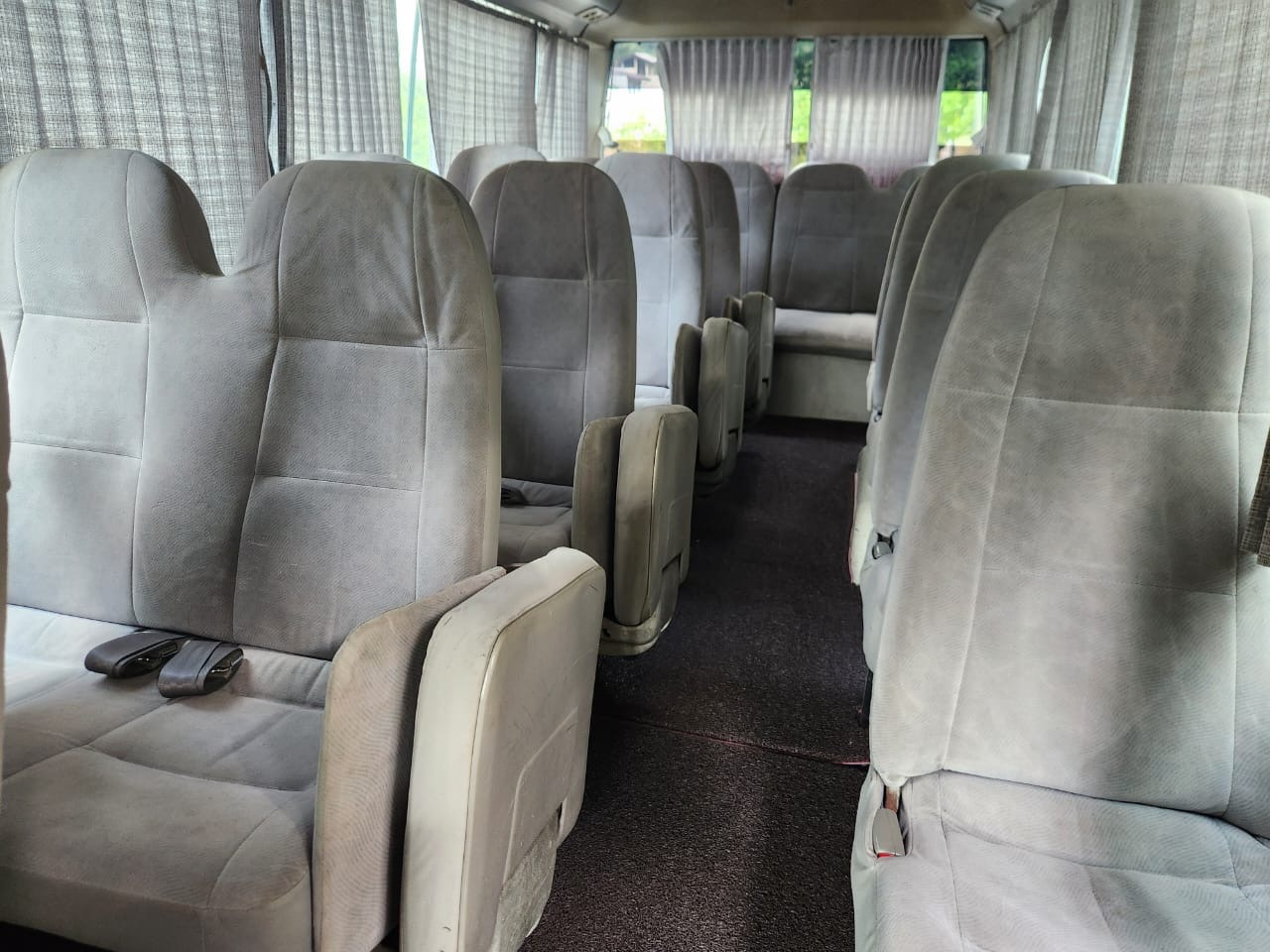 Toyota Coaster 2006 - பயன்படுத்தப்பட்டது பஸ் sale in Sri Lanka - patpat.lk