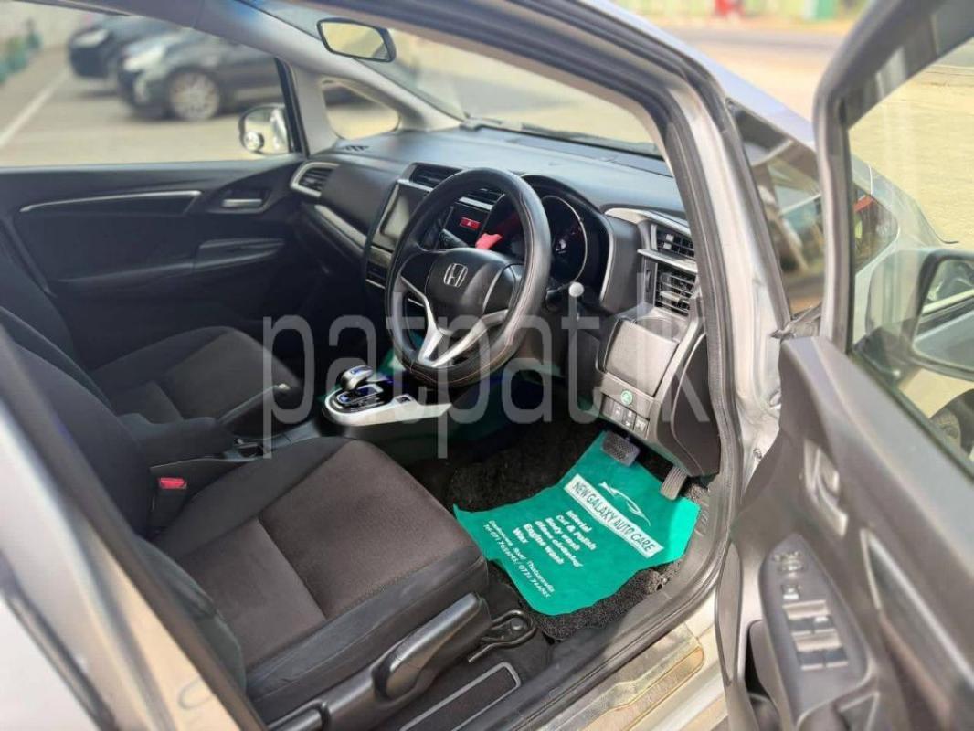 Advertisement image 4