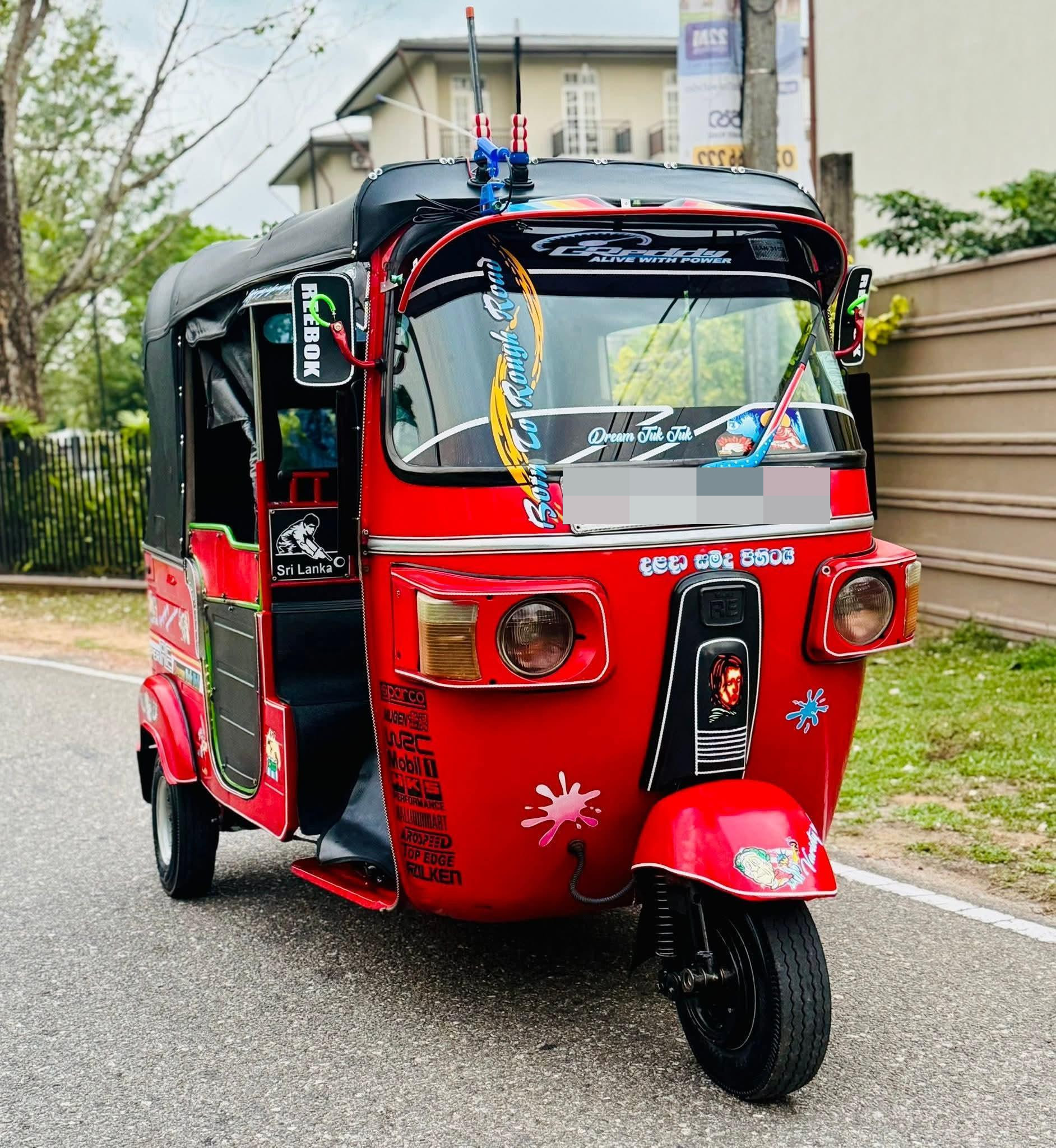 Bajaj Three Wheel 2013 - பயன்படுத்தப்பட்டது முச்சக்கர வண்டி sale in Sri Lanka - patpat.lk