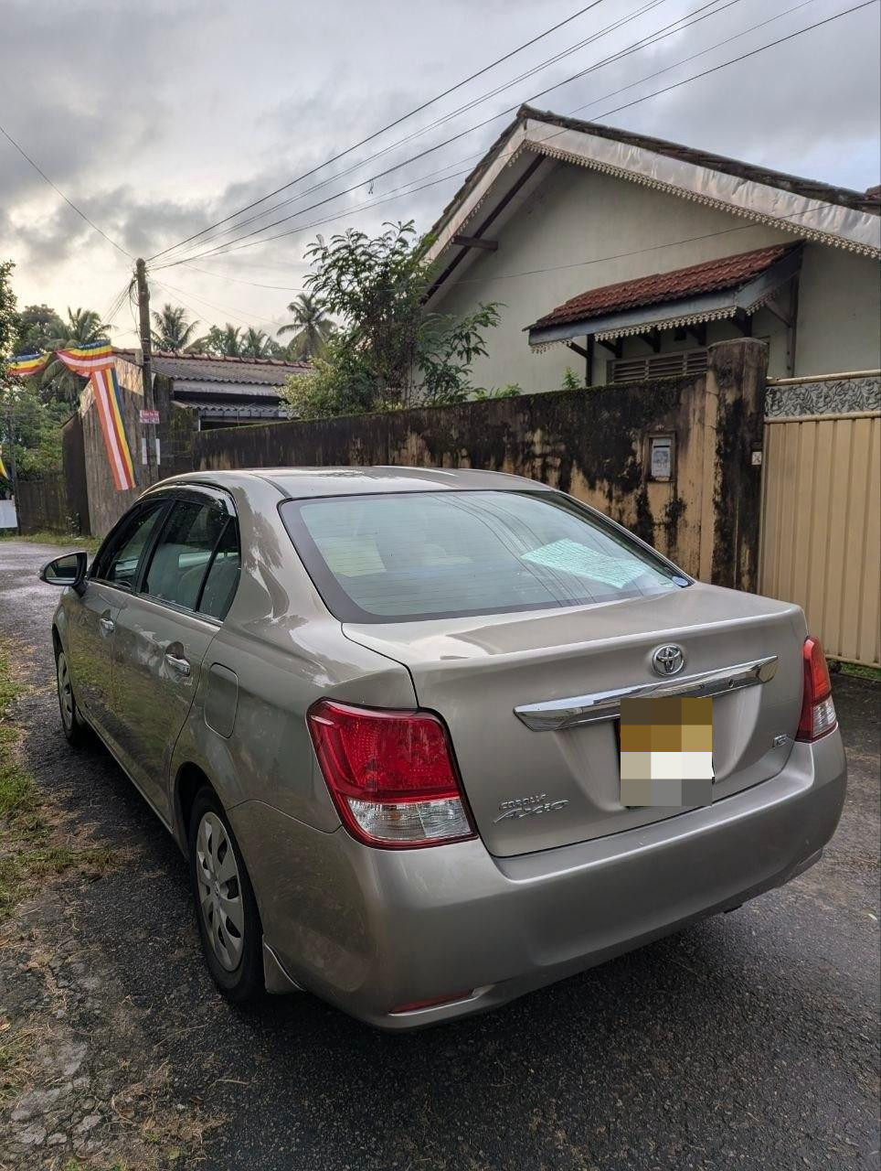 Toyota Axio 2012 - Used Car sale in Sri Lanka - patpat.lk