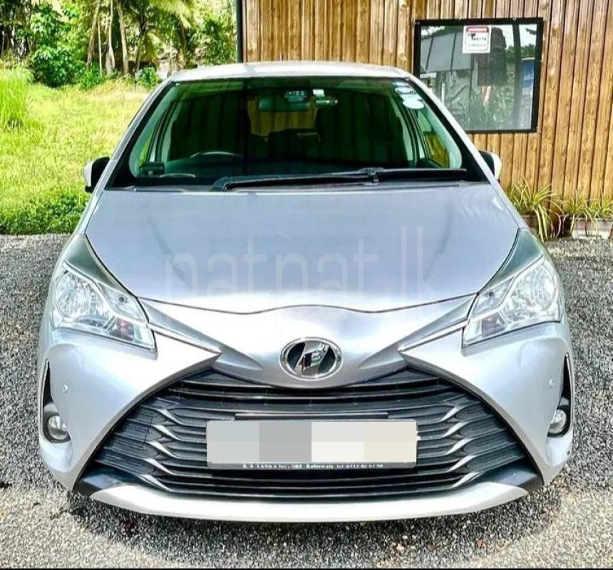 Toyota Vitz 2017 - பயன்படுத்தப்பட்டது கார் sale in Sri Lanka - patpat.lk