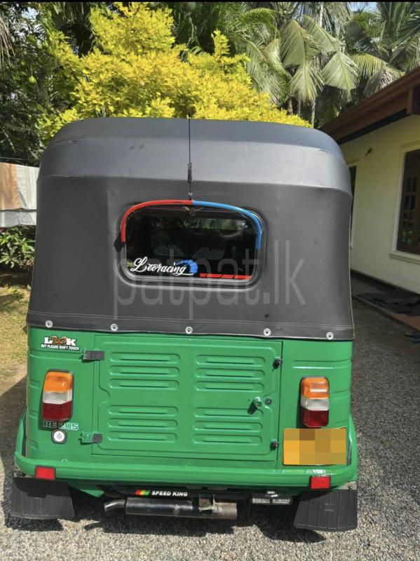 Bajaj Three Wheel 2012 - භාවිතා කරන ලද ත්‍රිරෝද රථය sale in Sri Lanka - patpat.lk