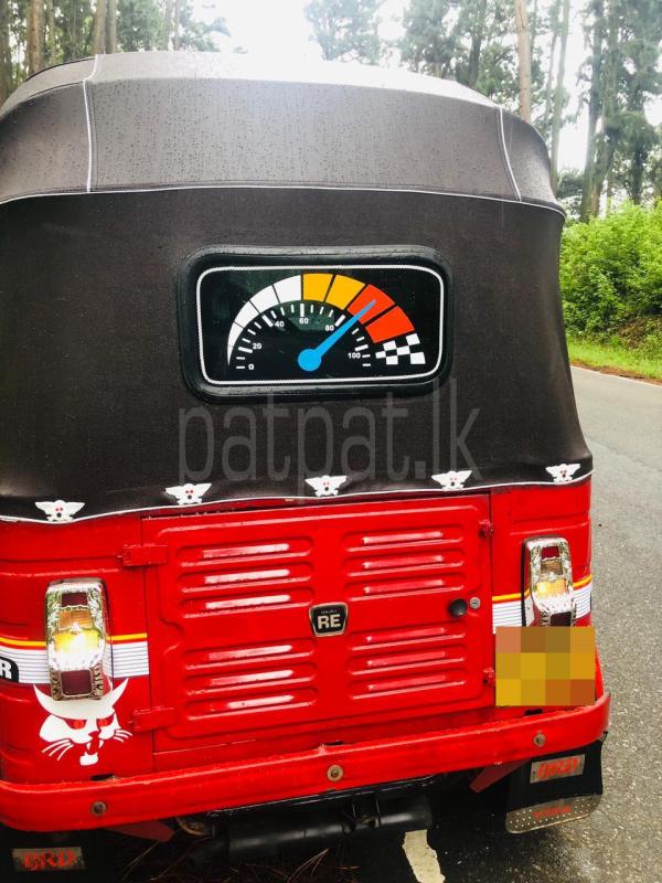 Bajaj Three Wheel 2015 - பயன்படுத்தப்பட்டது முச்சக்கர வண்டி sale in Sri Lanka - patpat.lk