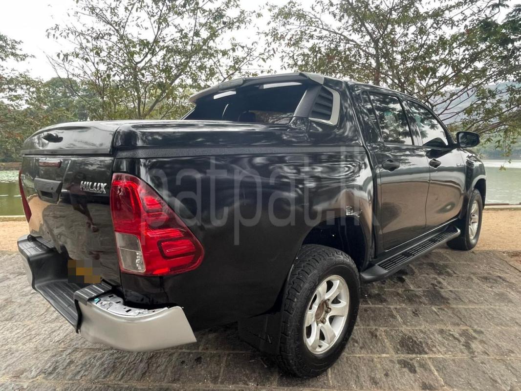 Advertisement image 4