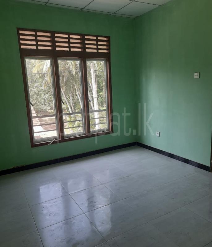 House for Sale in Gampaha ads-image-1
