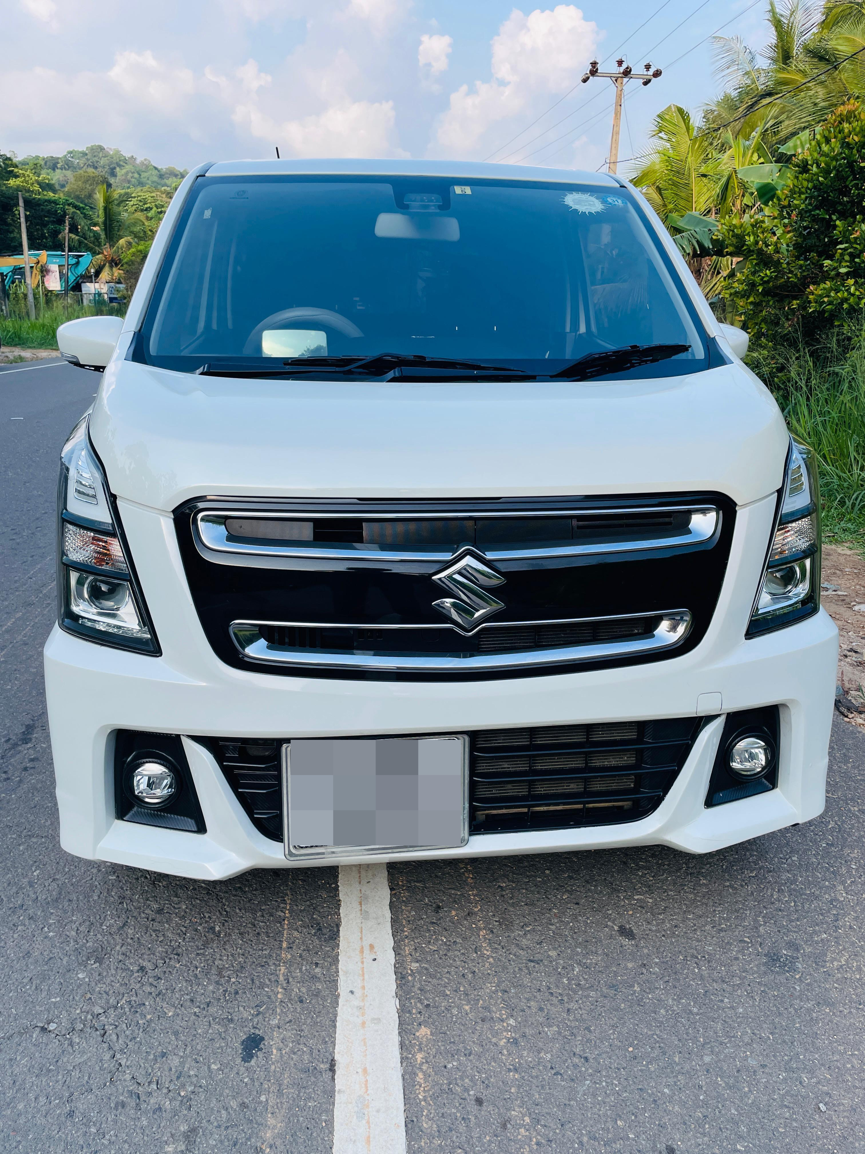 Suzuki Wagon R 2018 - Reconditioned Car sale in Sri Lanka - patpat.lk