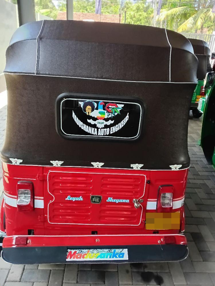 Bajaj Three Wheel 2014 - භාවිතා කරන ලද ත්‍රිරෝද රථය sale in Sri Lanka - patpat.lk